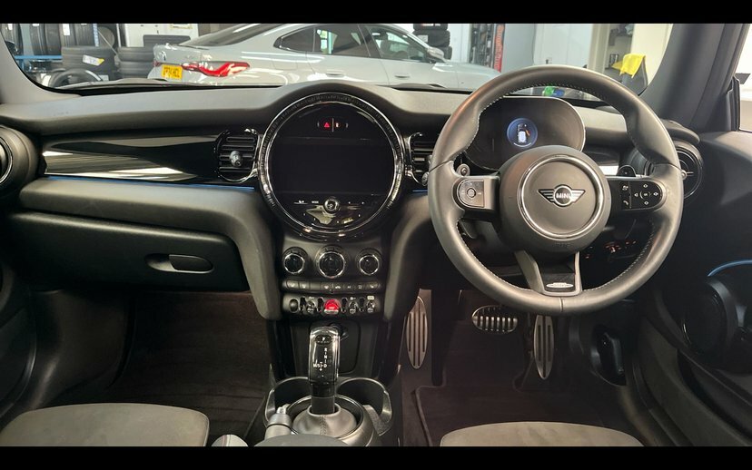 Mini Hatch 3-Door Hatch Cooper S Sport GY23YTE White #4