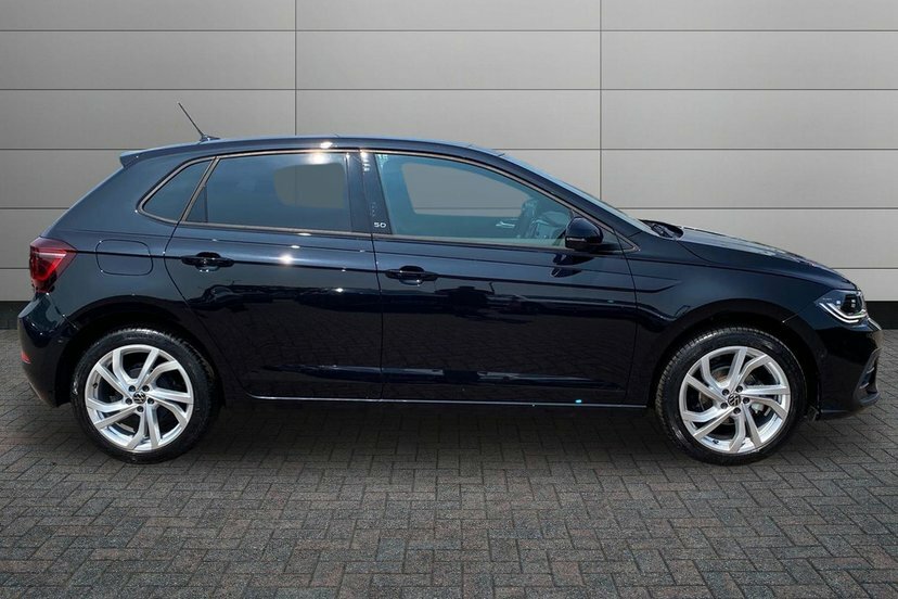 Volkswagen Polo 1.0 Tsi Edition 50 Hatchback 95 Black #4