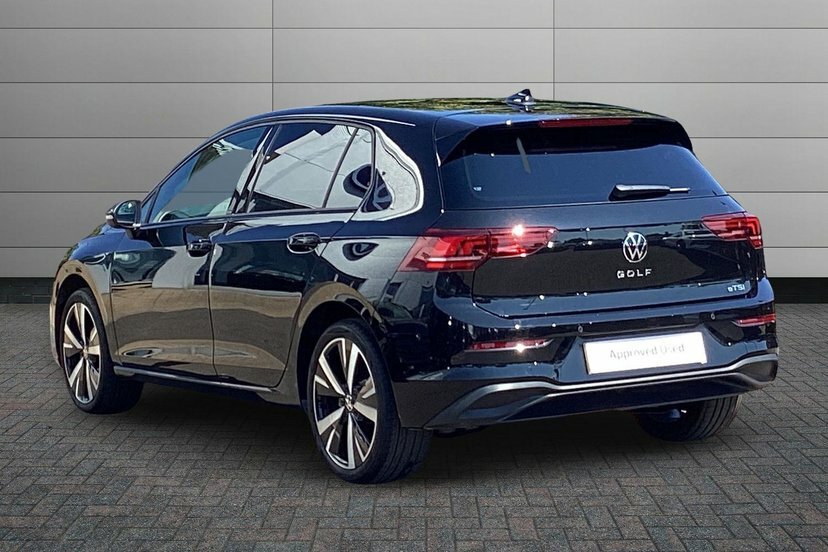 Volkswagen Golf 1.5 Etsi Mhev Match Hatchback Hybrid Ds Black #3