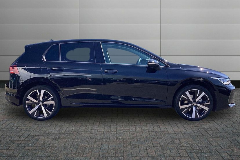 Volkswagen Golf 1.5 Etsi Mhev Match Hatchback Hybrid Ds Black #4