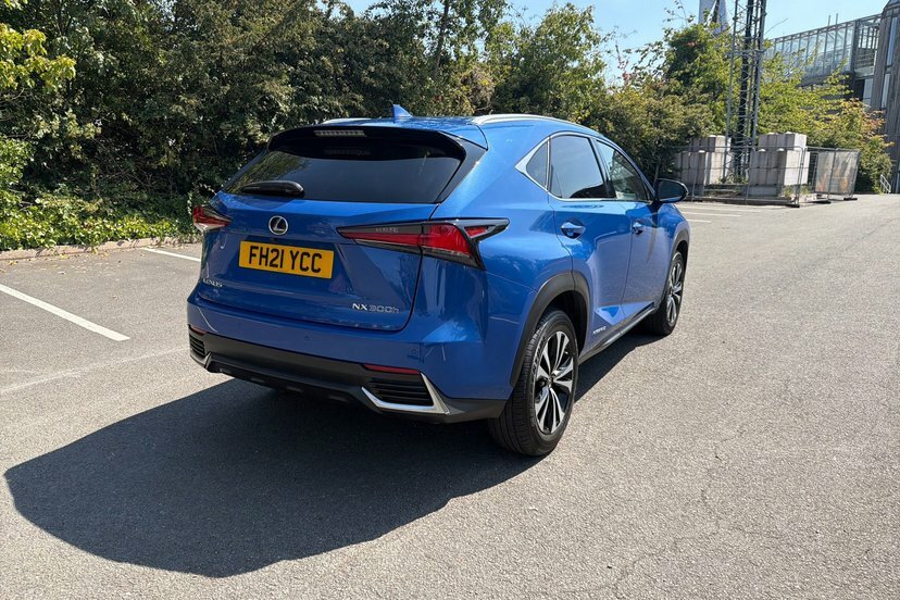 Lexus NX 2.5 Gpf Takumi Suv Hybrid E-cvt 4Wd Eur Black #34