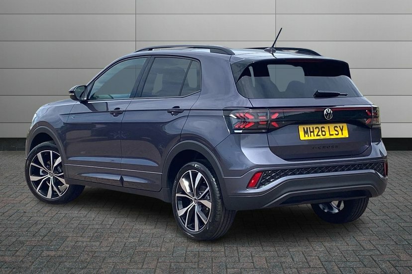 Volkswagen T-Cross 1.0 Tsi Black Edition Suv Dsg 115 Ps Grey #3