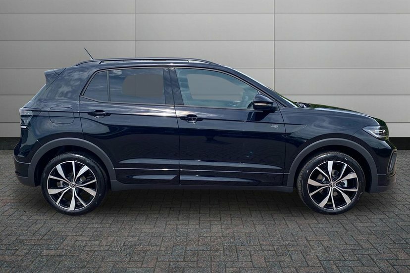 Volkswagen T-Cross 1.5 Tsi Black Edition Suv Dsg 150 Ps Black #4