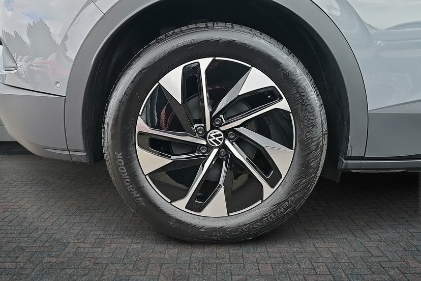 Volkswagen ID.4 Pro 77Kwh Match Suv 286 Ps Grey #5