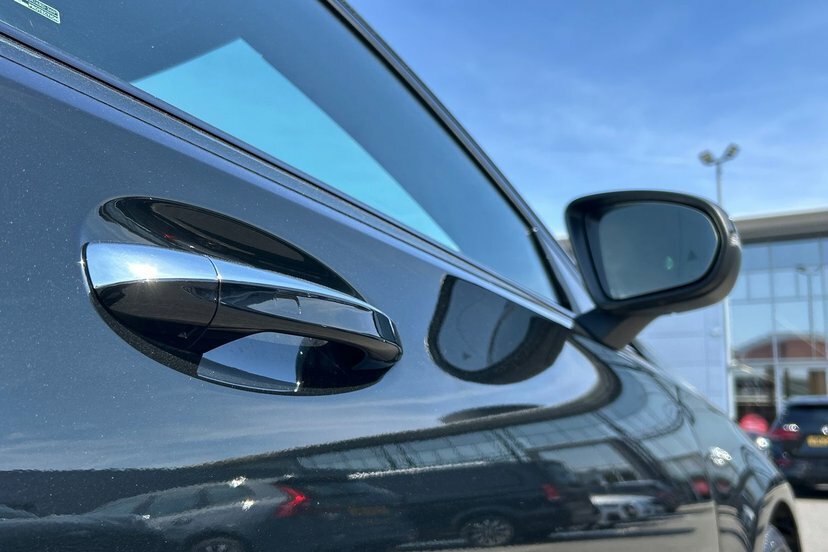 Mercedes-Benz A Class A200h Mhev Sport Executive Saloon Hyb Black #24