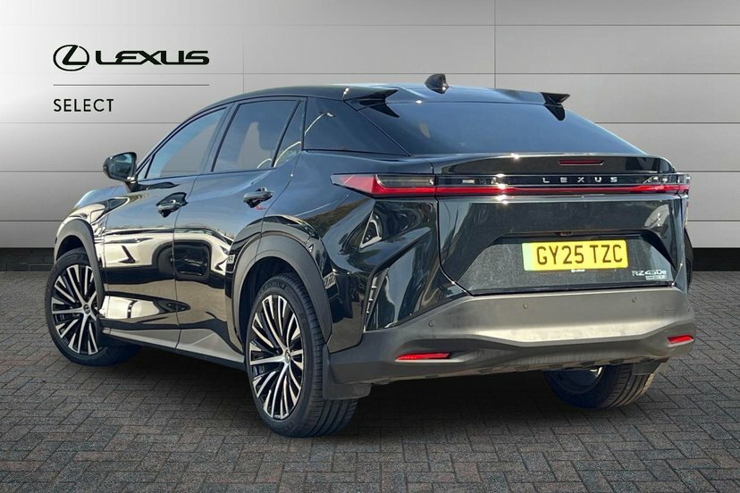 Lexus RZ 300E 71.4Kwh Takumi Suv 204 Ps Black #3