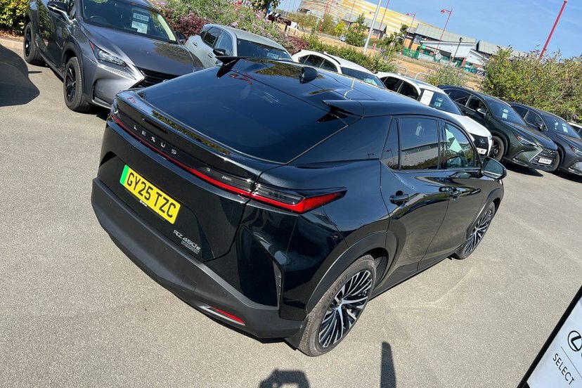 Lexus RZ 300E 71.4Kwh Takumi Suv 204 Ps Black #37