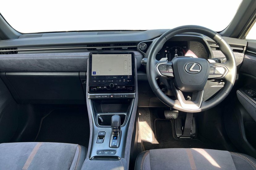 Lexus LBX 1.5 Vvt-ie Takumi Design Suv Hybrid E-c Black #6