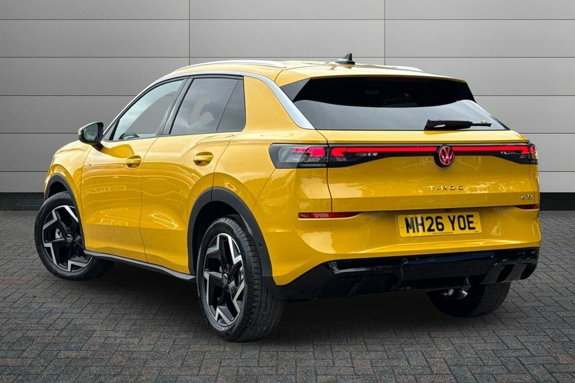 Volkswagen T-Roc 1.5 Etsi Mhev R-line Dsg Yellow #3