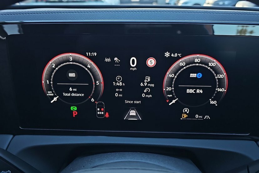 Volkswagen Tiguan 2.0 Tdi R-line Dsg Silver #9