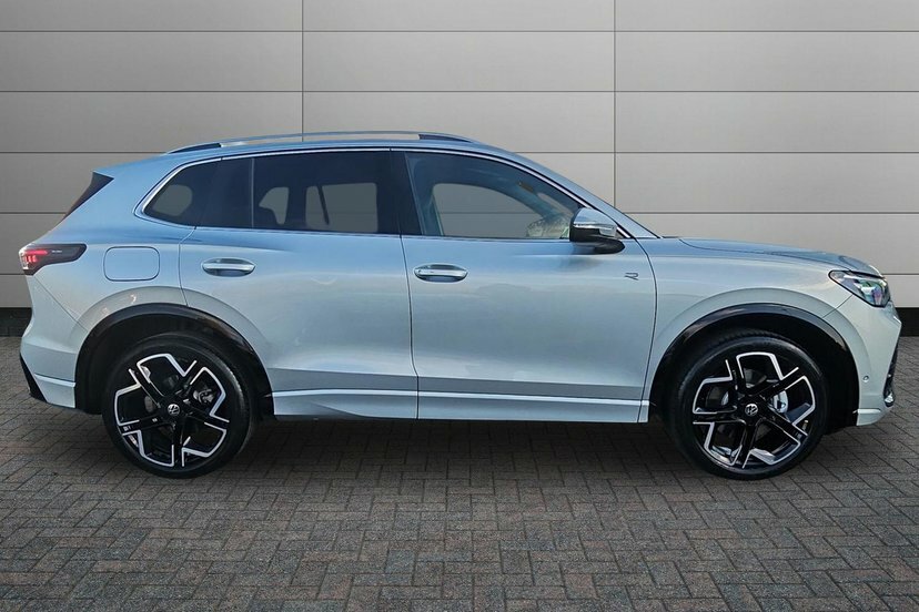 Volkswagen Tiguan 2.0 Tdi R-line Suv Dsg 150 Ps Silver #6