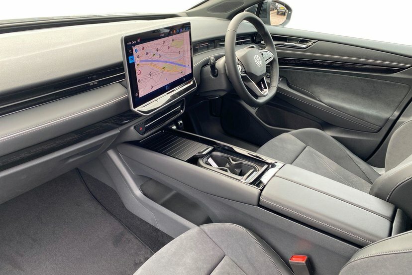 Volkswagen ID.7 Pro 77Kwh Match Plus Tourer 286 Grey #2