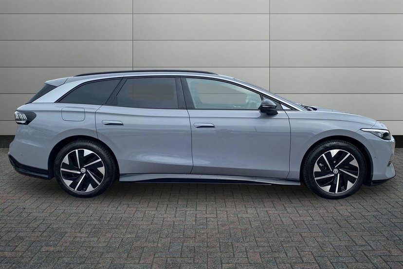 Volkswagen ID.7 Pro 77Kwh Match Plus Tourer 286 Grey #4
