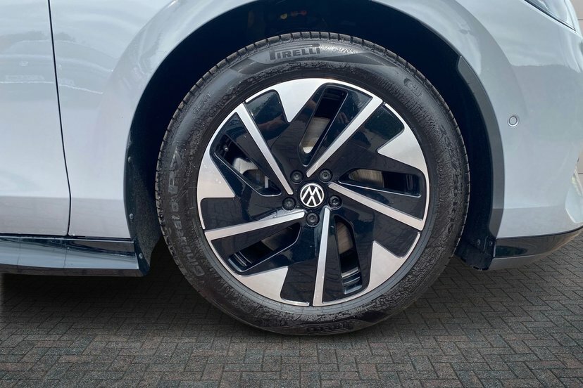 Volkswagen ID.7 Pro 77Kwh Match Plus Tourer 286 Grey #5