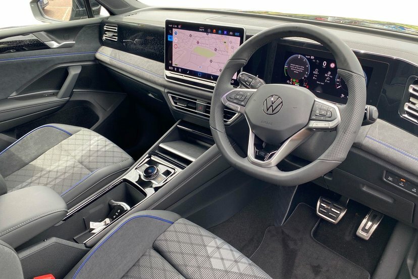 Volkswagen Tiguan 1.5 Tsi Ehybrid 19.7Kwh R-line Suv Plug Black #6
