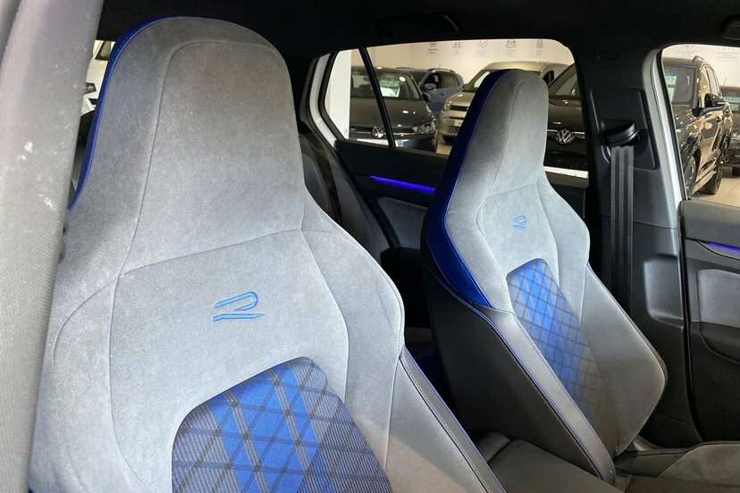 Volkswagen Golf 2.0 Tsi R Black Edition Dsg 4Motion Euro 6 5-Door Blue #25