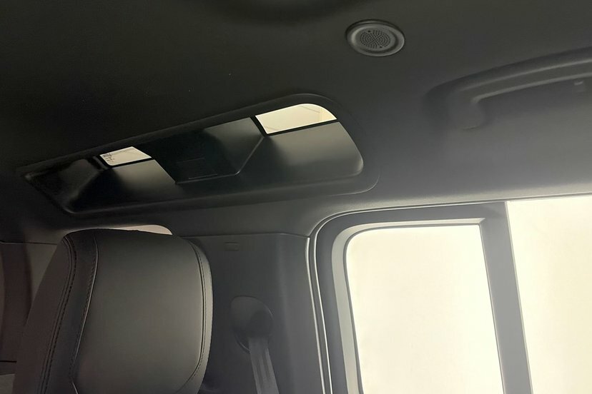 Land Rover Defender 110 3.0 D250 Xs Edition 110 Estate  #37