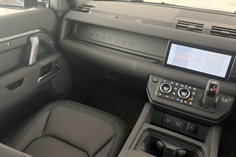 Land Rover Defender 110 3.0 D250 Xs Edition 110 Estate  #36