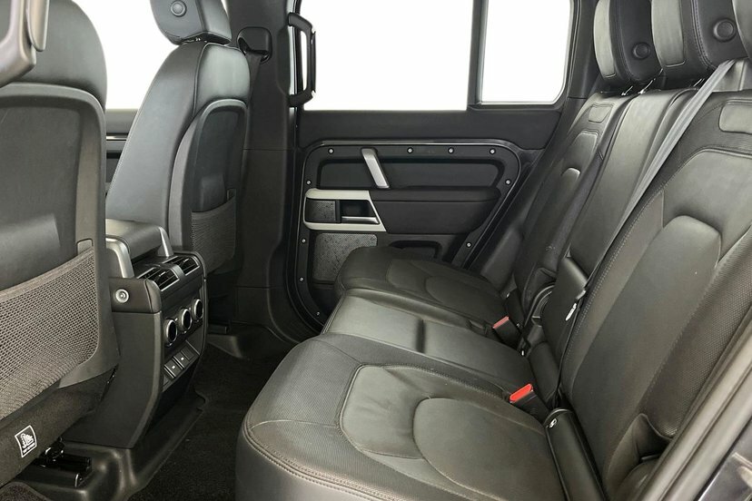 Land Rover Defender 110 3.0 D250 Mhev X-dynamic Se Suv 4Wd Grey #4