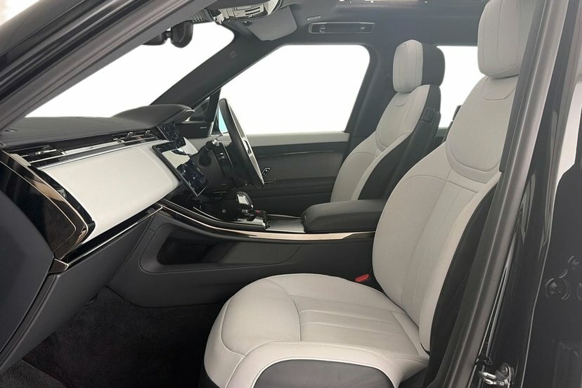 Land Rover Range Rover Sport 3.0 D300 Mhev Dynamic Se Suv 4Wd Black #3