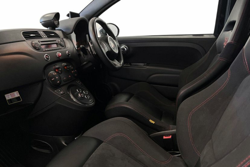 Abarth 595 Hatchback 1.4 Red #2