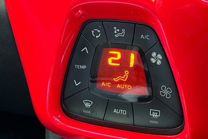 Toyota Aygo 1.0 Vvt-i X-trend 2019 White #43