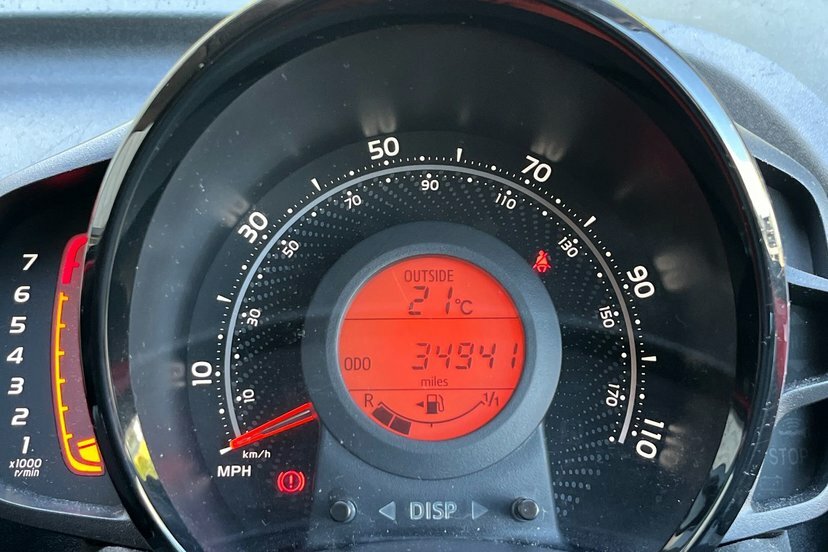 Toyota Aygo 1.0 Vvt-i X-trend 2019 White #9