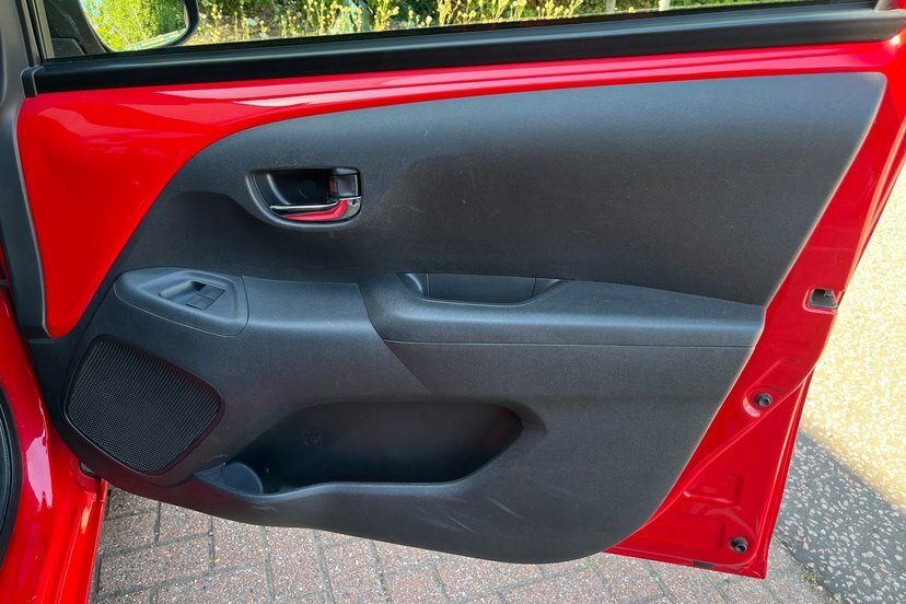 Toyota Aygo 1.0 Vvt-i X-trend 2019 White #27