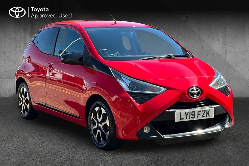 Toyota Aygo 1.0 Vvt-i X-trend Hatchback 71 Red