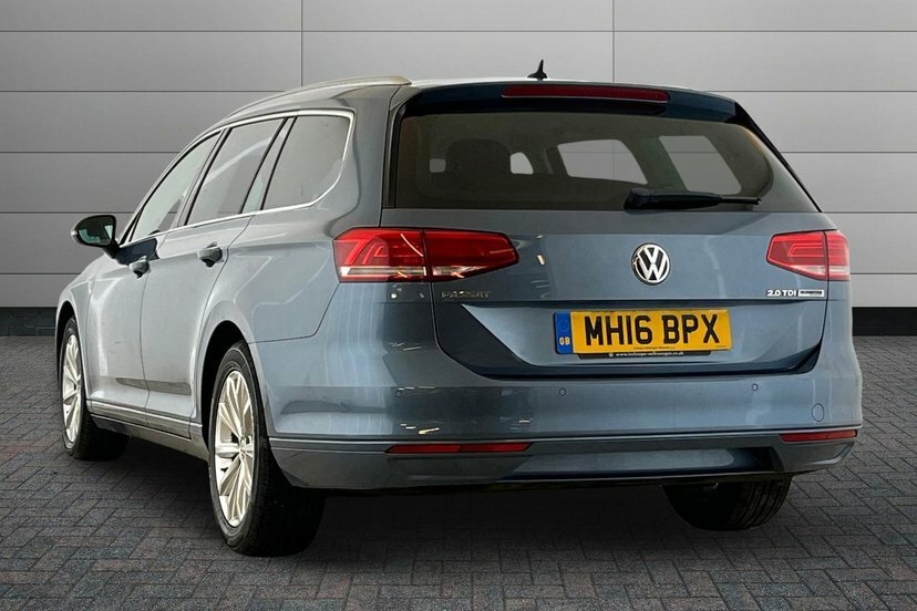Volkswagen Passat Estate 2.0 Tdi Bluemotion Tech Se Business Euro 6 Black #3