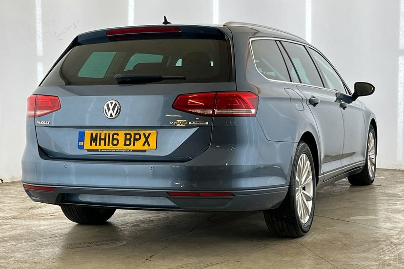 Volkswagen Passat Estate 2.0 Tdi Bluemotion Tech Se Business Euro 6 Black #29