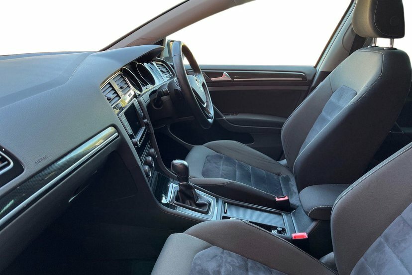 Volkswagen Golf 1.4 Tsi Bluemotion Tech Act Gt Edition Hatchback 5 Silver #2