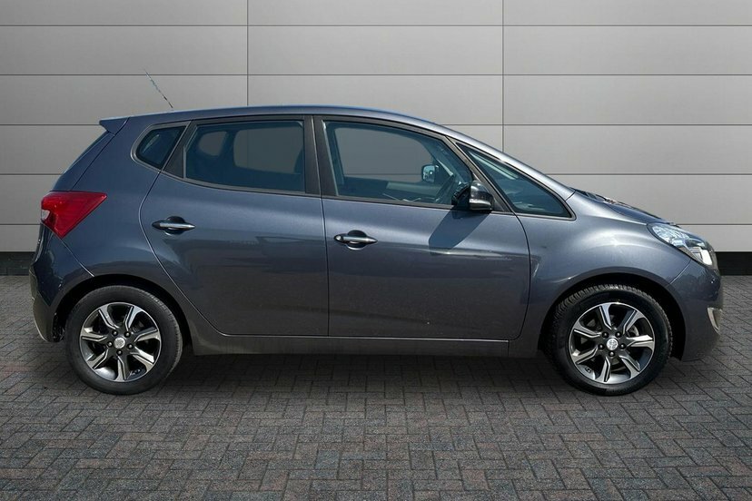 Hyundai Ix20 1.6 Se Nav Hatchback 125 Ps Grey #4