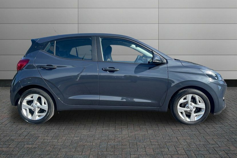 Hyundai I10 1.0 Se Connect Hatchback 67 Ps Grey #4
