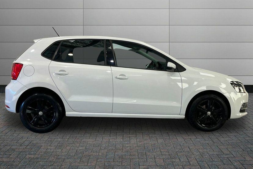 Volkswagen Polo 1.2 Tsi Match Edition Hatchback White #4