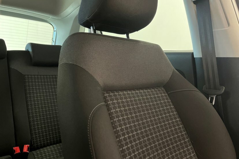Volkswagen Polo 1.2 Tsi Beats Euro 6 Ss White #14