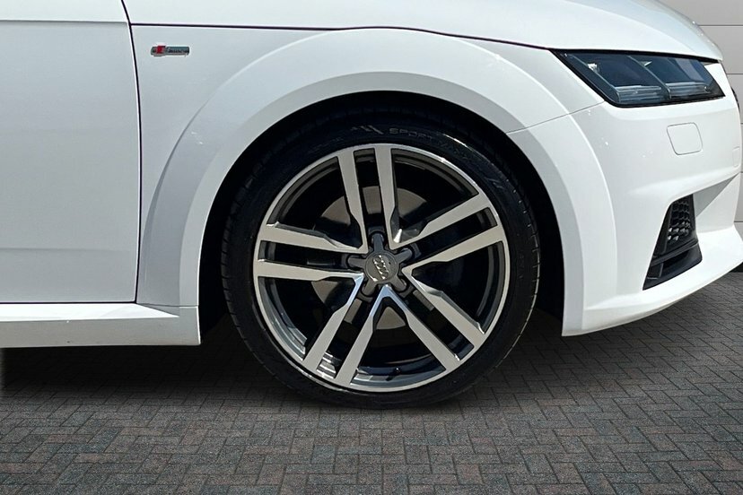 Audi TT 2.0 Tdi Ultra S Line Coupe 184 White #5