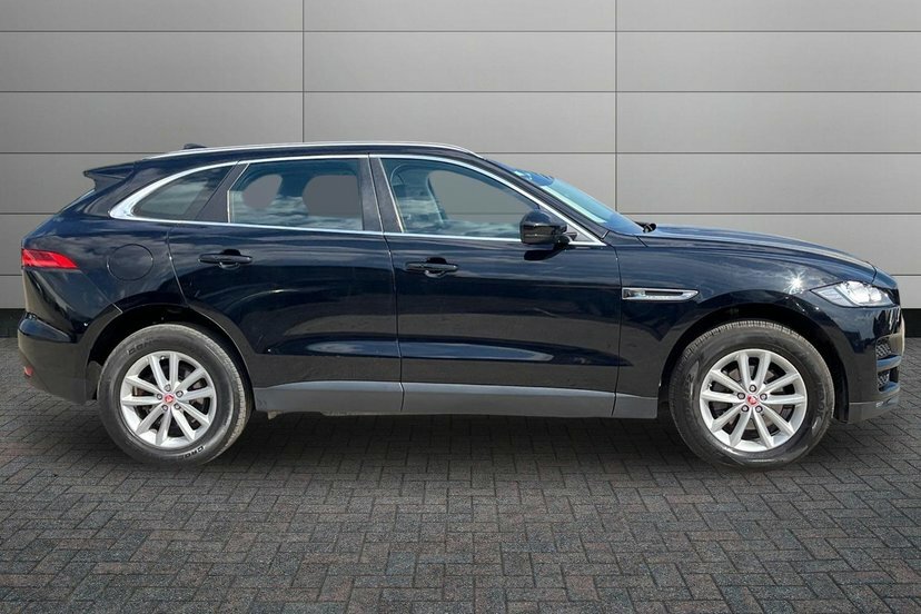 Jaguar F-Pace 2.0 D180 Prestige Suv 180 Ps Black #4