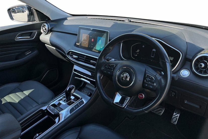 MG HS 1.5 T-gdi Trophy Suv Dct 162 Ps Black #6