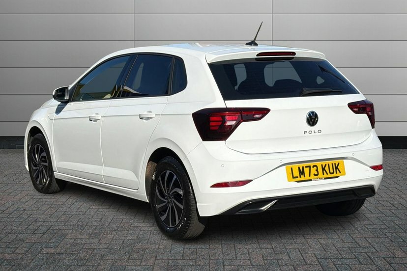 Volkswagen Polo 1.0 Tsi Life Hatchback 95 Ps White #3