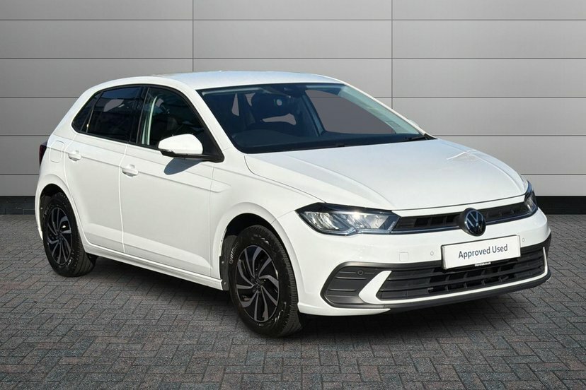 Volkswagen Polo 1.0 Tsi Life Hatchback 95 Ps White