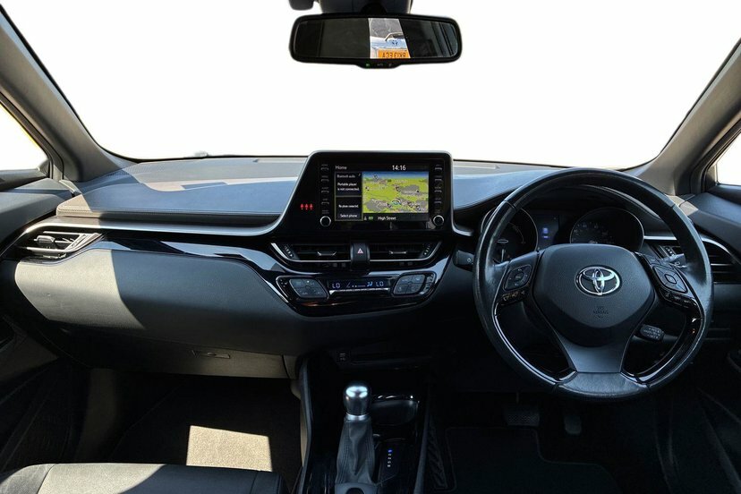Toyota C-Hr 1.8 Vvt-h Gpf Excel Suv Hybrid Cvt 122 White #5
