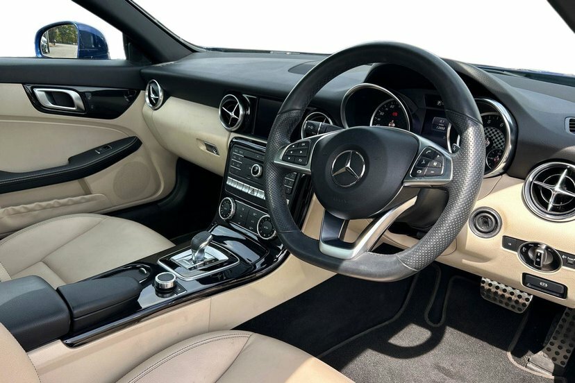 Mercedes-Benz SLC 2.0 Slc200 Amg Line Convertible G-troni Blue #5