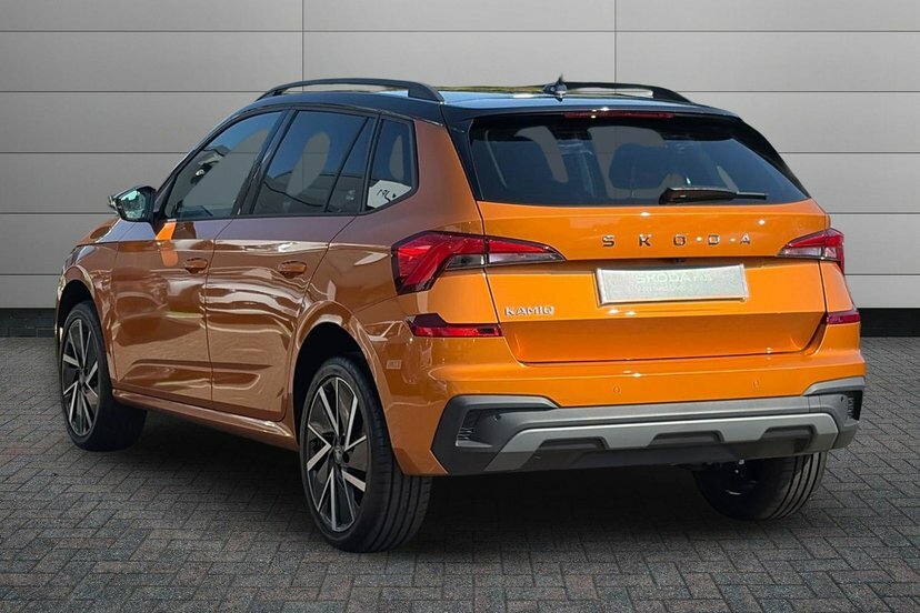 Skoda Kamiq 1.0 Tsi Design Edition Suv 116 Orange #3