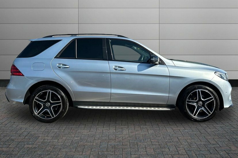Mercedes-Benz GLE Class Gle250d Amg Night Edition Silver #3
