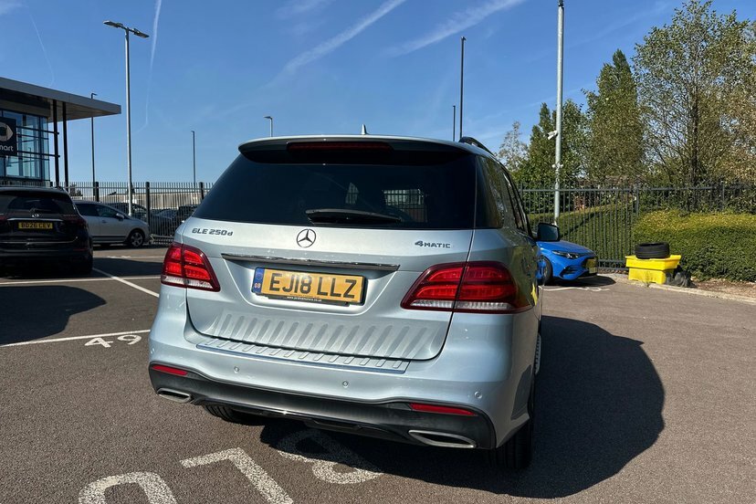 Mercedes-Benz GLE Class Suv 2.1 Gle250d Amg Night Edition G-tronic 4Matic Grey #31