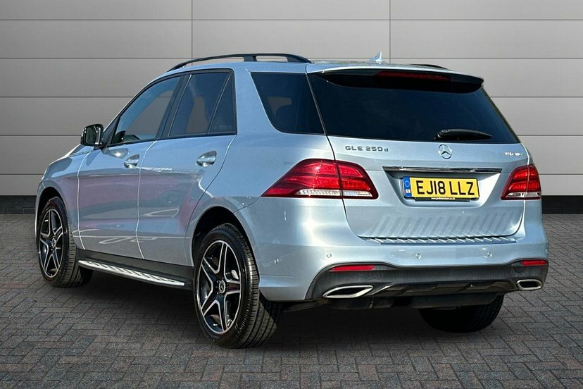 Mercedes-Benz GLE Class Gle250d Amg Night Edition Silver #2