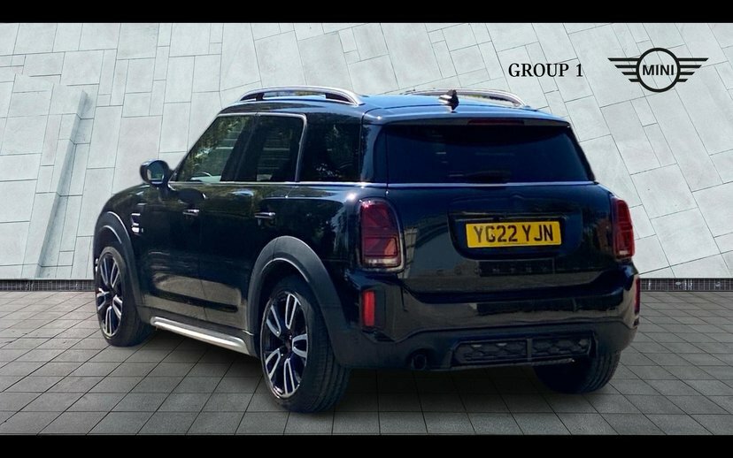 Mini Countryman 1.5 Cooper Sport Suv Steptronic 136 Ps Black #2