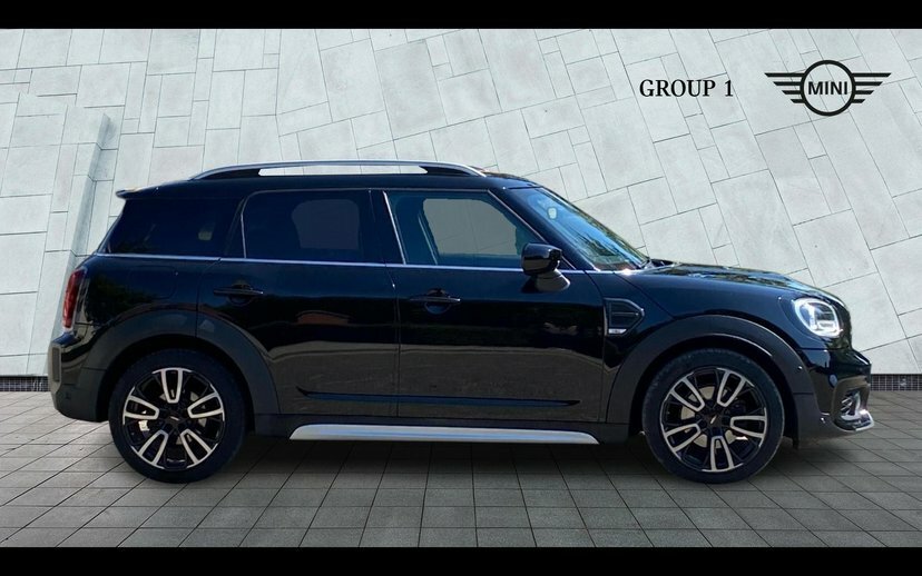 Mini Countryman 1.5 Cooper Sport Suv Steptronic 136 Ps Black #3