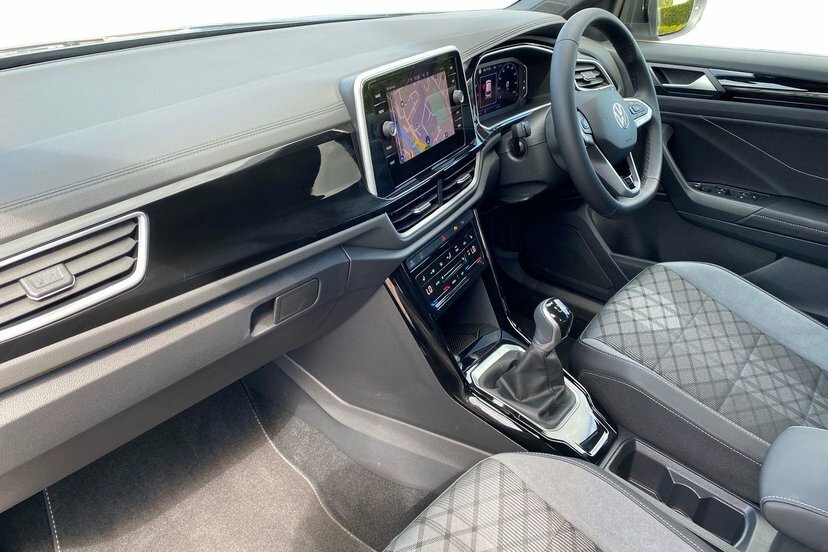 Volkswagen T-Roc 1.5 Tsi R-line Suv 150 Ps Silver #2